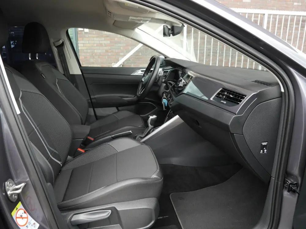 Volkswagen Taigo 1.0 TSI Style | Automaat | Trekhaak | Achte uit 2023, foto 13