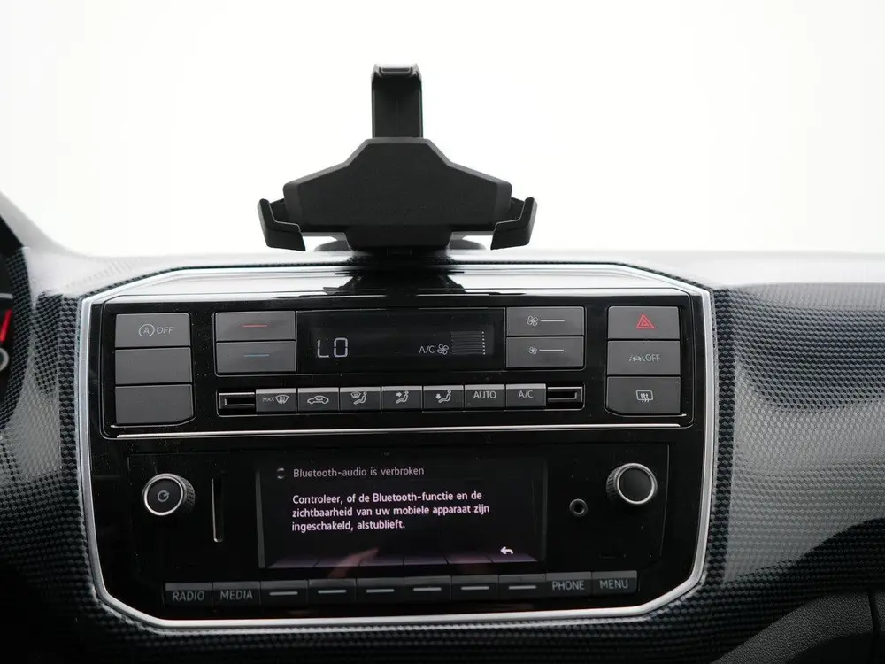 Volkswagen Up! 1.0 R-Line Bluetooth | Camera & parkeersensor uit 2023, foto 16