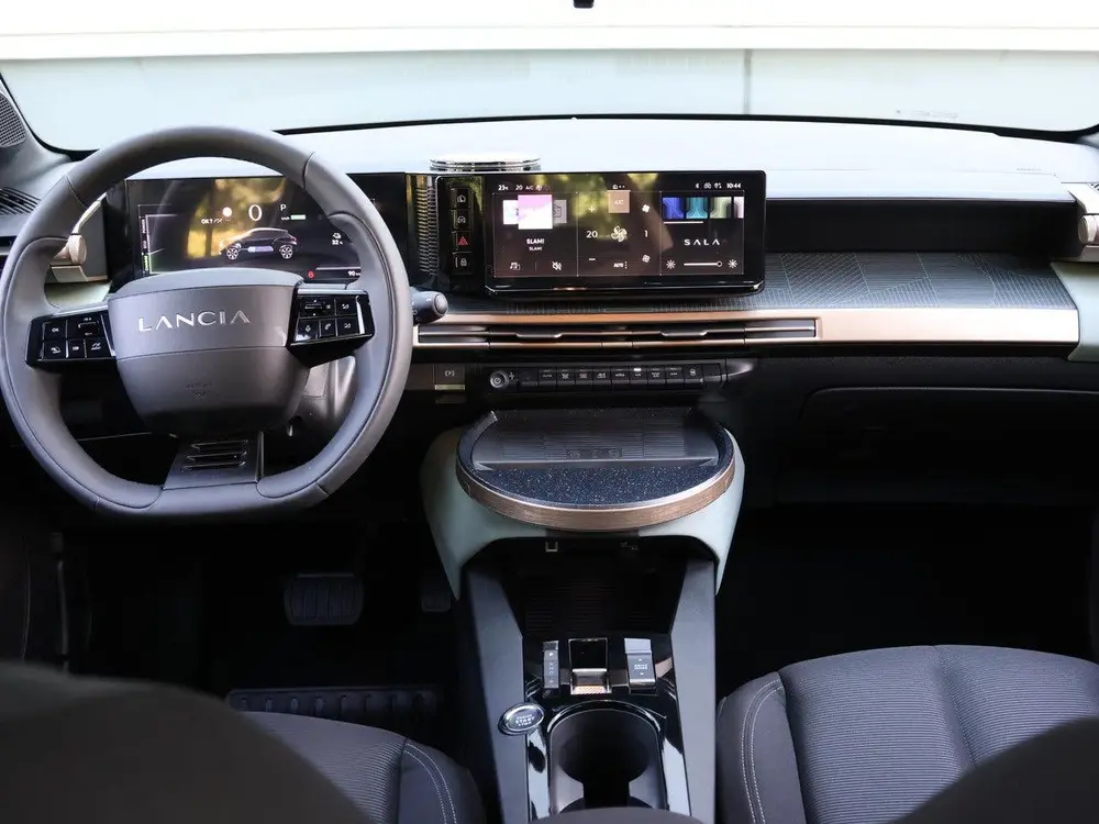 Lancia Ypsilon LX 51 kWh | Navigatie | Apple Carplay/Android uit 2025, foto 13