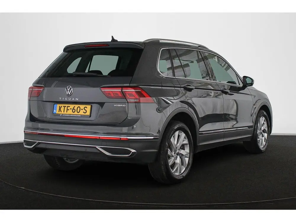 Volkswagen Tiguan 1.5 eHybrid Elegance Trekhaak Stuur-Stoelv uit 2023, foto 3