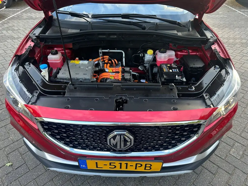 MG ZS EV Luxury 45 kWh , leer , navigatie , camera , pano uit 2021, foto 18