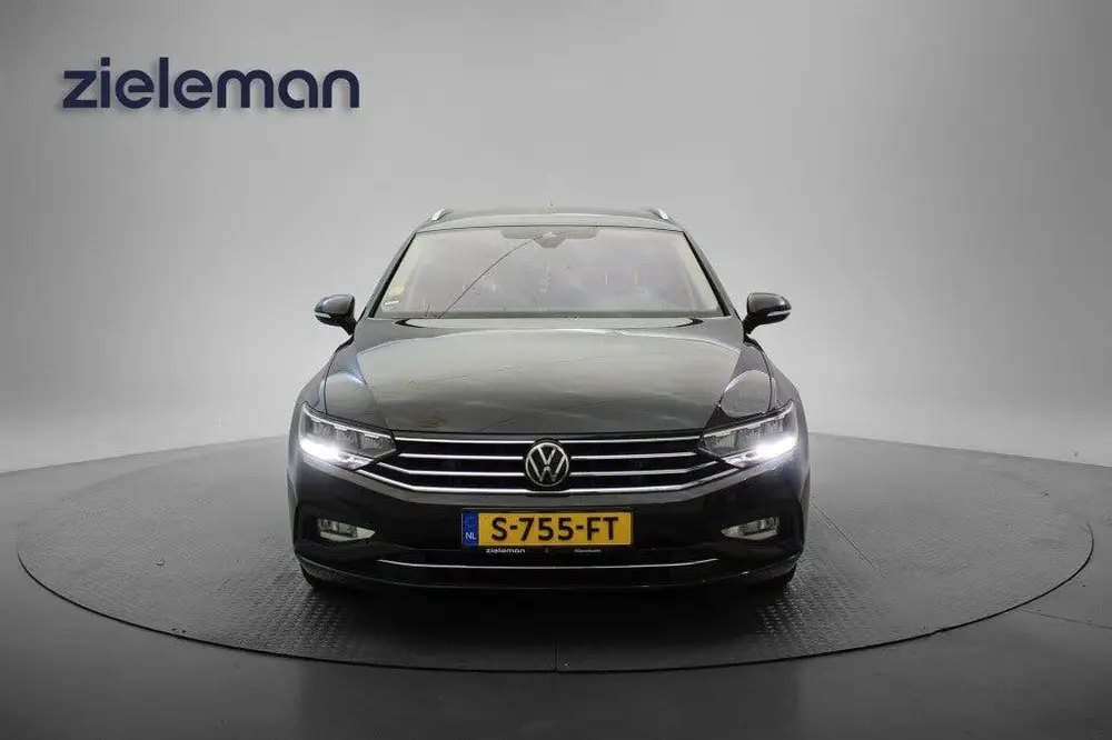 Volkswagen Passat Variant 2.0 TDI Business Automaat - Digita uit 2023, foto 14