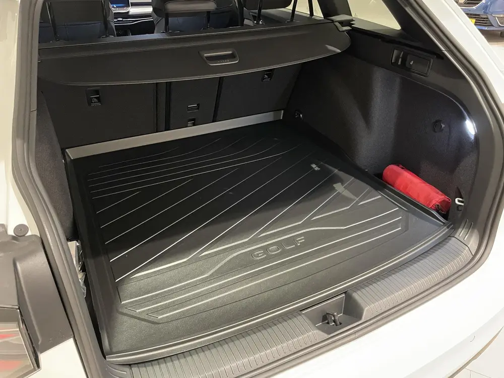 Volkswagen Golf Variant 1.5 eTSI R-Line Edition 116 PK | Aut uit 2025, foto 9