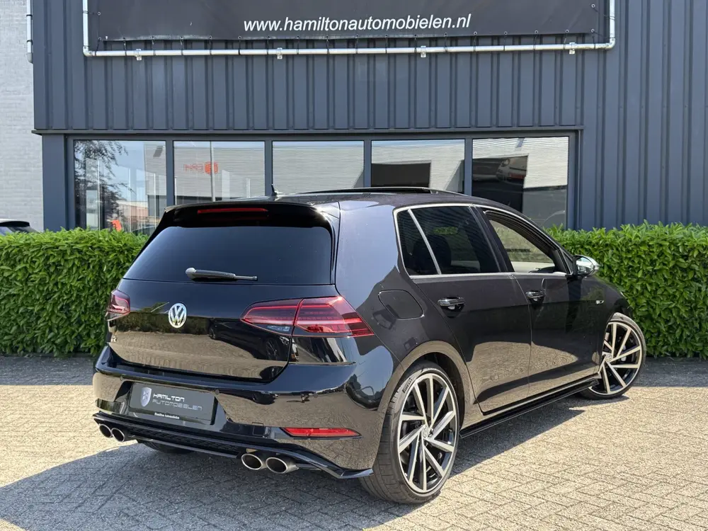 Volkswagen Golf 7,5 R Performance 2.0 TSI 301pk 4Motion DSG uit 2019, foto 2
