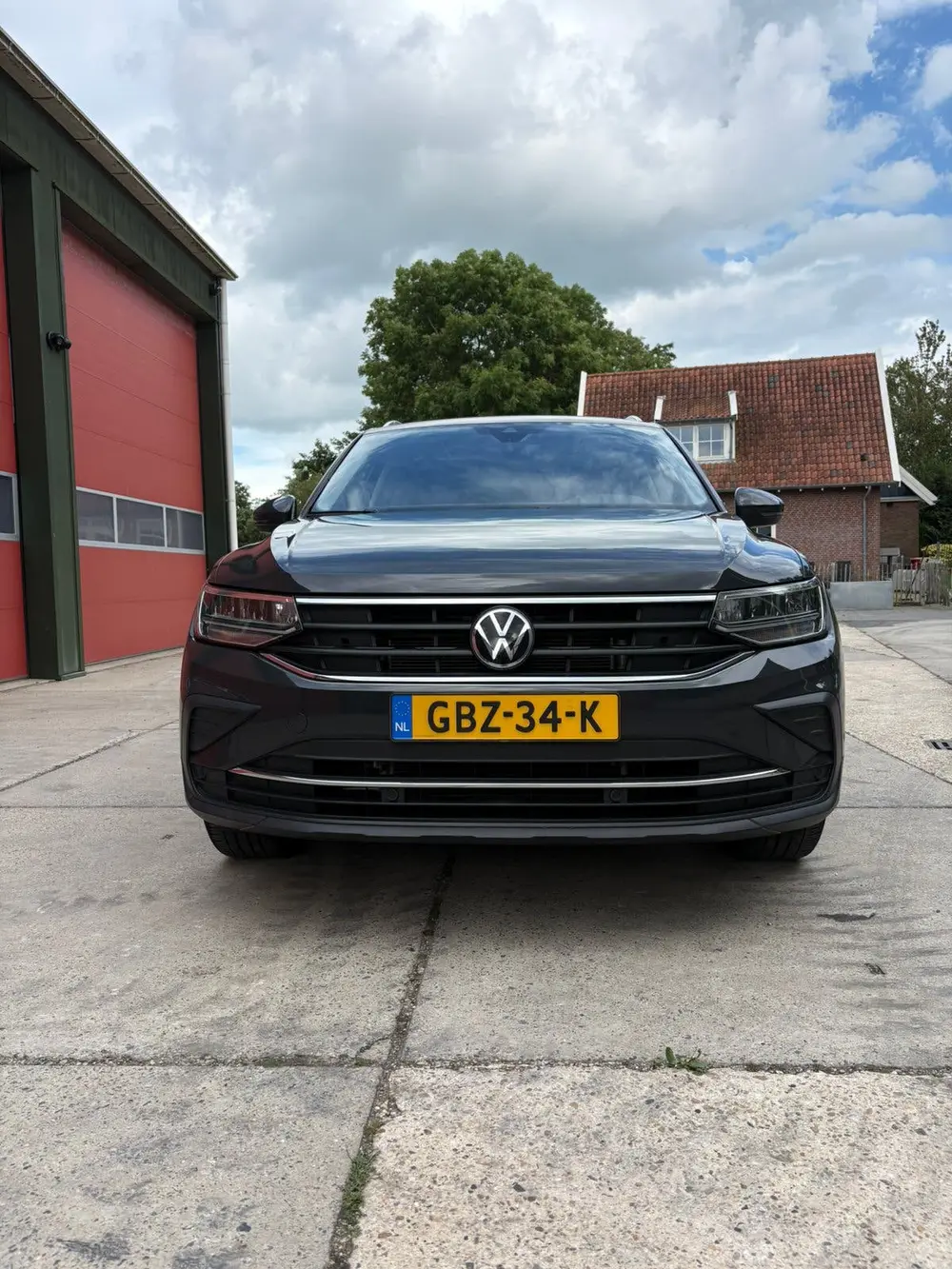 Volkswagen Tiguan 1.5 TSI elegance150pk DSG 2022 Grijs uit 2022, foto 4