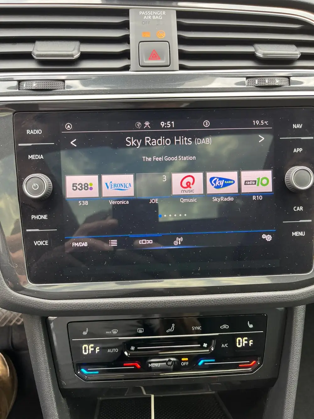 Volkswagen Tiguan 1.5 TSI elegance150pk DSG 2022 Grijs uit 2022, foto 9