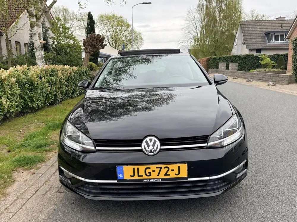 Volkswagen Golf 1.5 TSI DSG 150PK R-Line•Pano•Navi•Cam uit 2020, foto 7