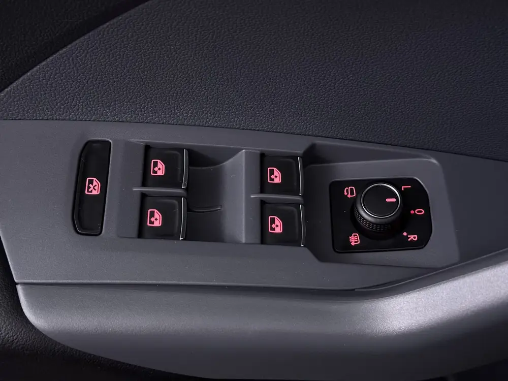 Volkswagen T-Cross 1.0 TSI R-Line | Virtual Cockpit | Naviga uit 2019, foto 4