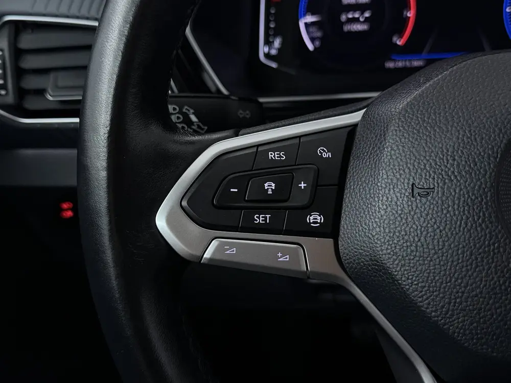 Volkswagen T-Cross 1.0 TSI R-Line | Virtual Cockpit | Naviga uit 2019, foto 8