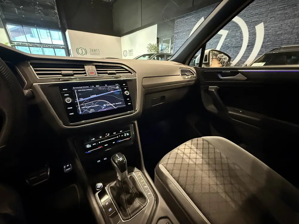Volkswagen Tiguan 1.4 TSI eHybrid R-Line Business+ |PHEV|NAV uit 2022, foto 16