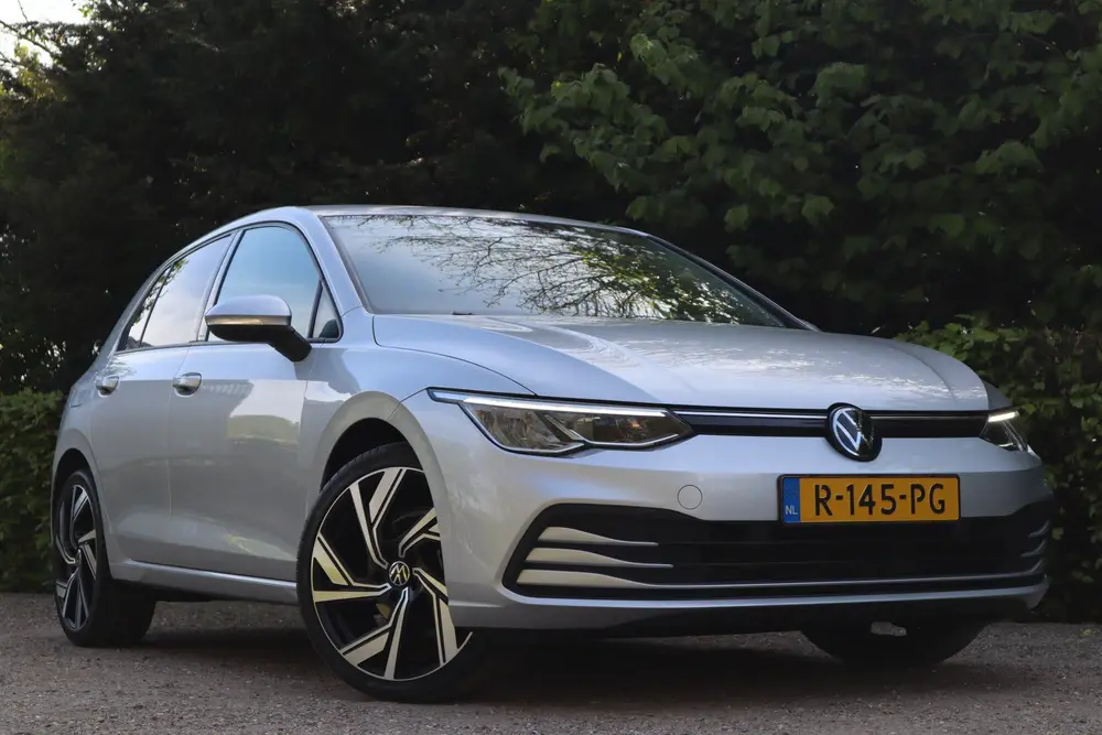 Volkswagen Golf 1.0 TSI Life | Sfeerverlichting | ACC | Carp uit 2022, foto 3