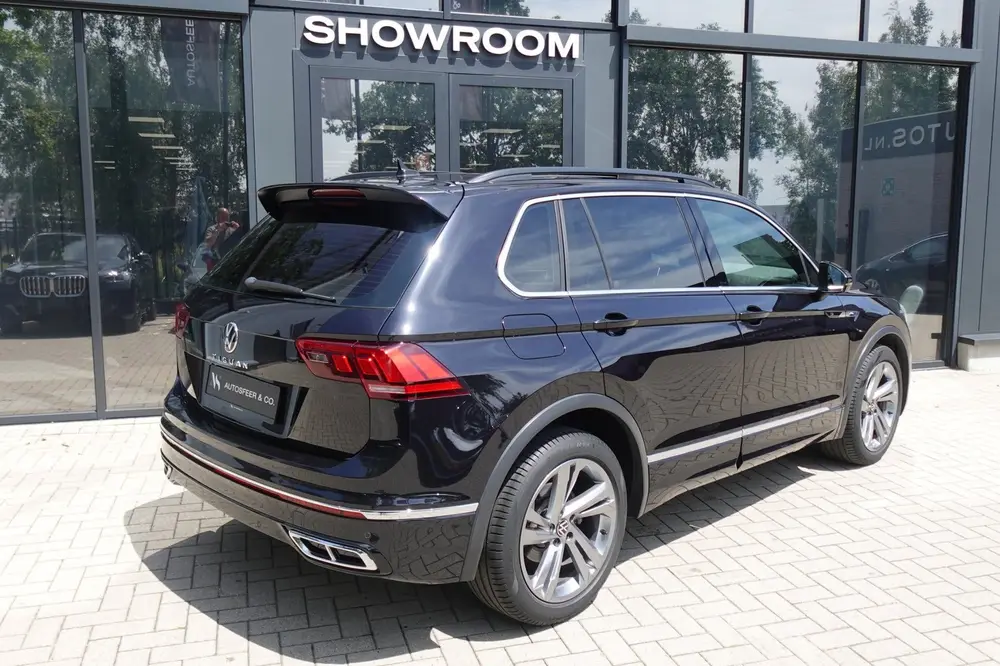 Volkswagen Tiguan 1.5 TSI R-Line PANO KEYLESS VOL' uit 2021, foto 4