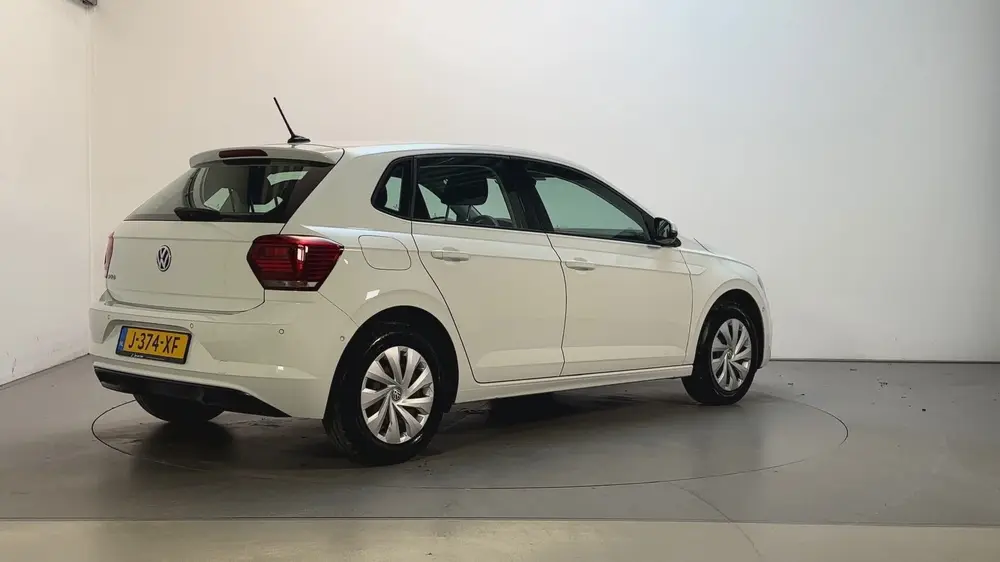 Volkswagen Polo 1.0 TSI Comfortline Business Parkeersensoren uit 2021, foto 3