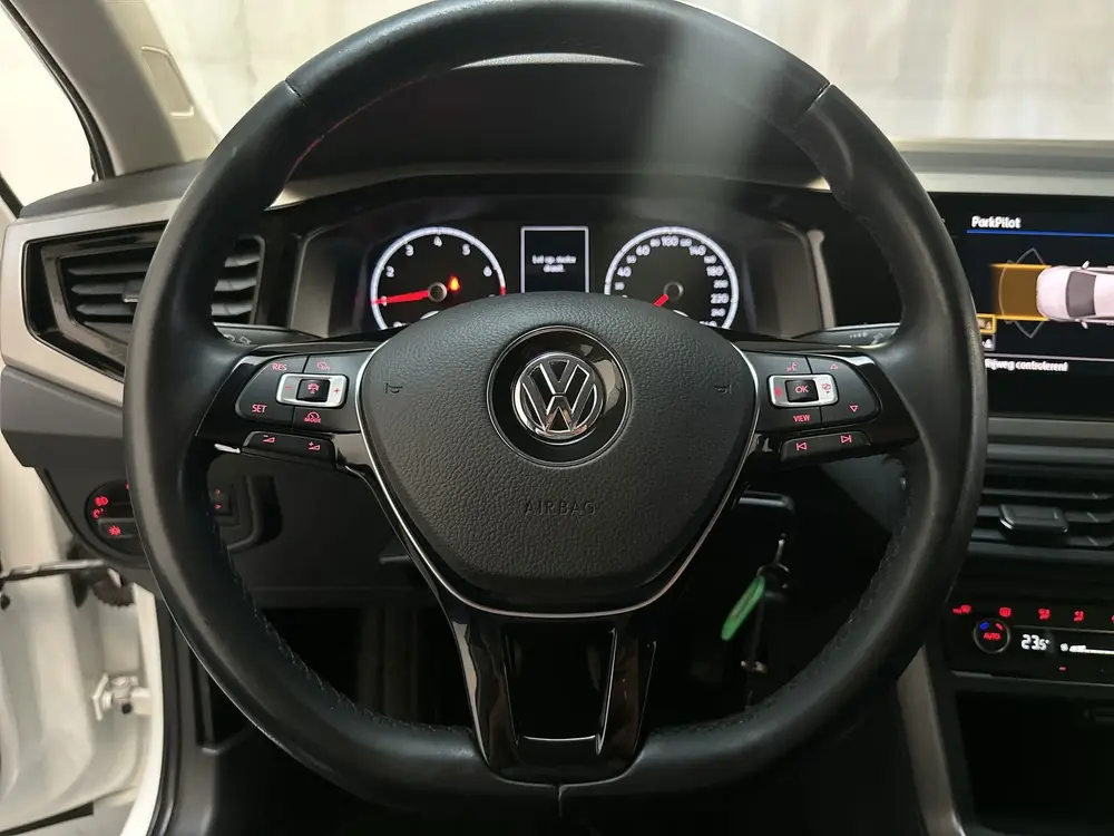 Volkswagen Polo 1.0 TSI Comfortline Business Parkeersensoren uit 2021, foto 5