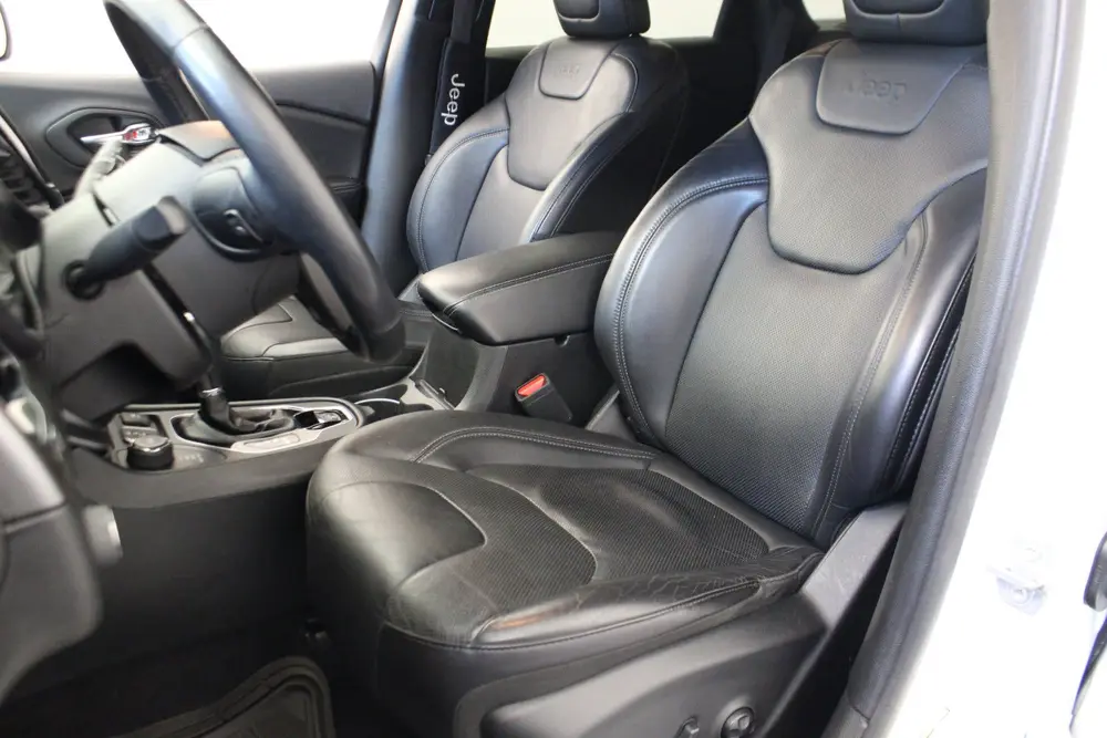 Jeep Cherokee 3.2 V6 Limited AWD |Stoel/stuur verw.|Camera| uit 2019, foto 18
