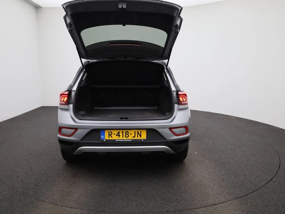 Volkswagen T-Roc 1.0 TSI Life 110 PK| Origineel Nederlands | uit 2022, foto 11