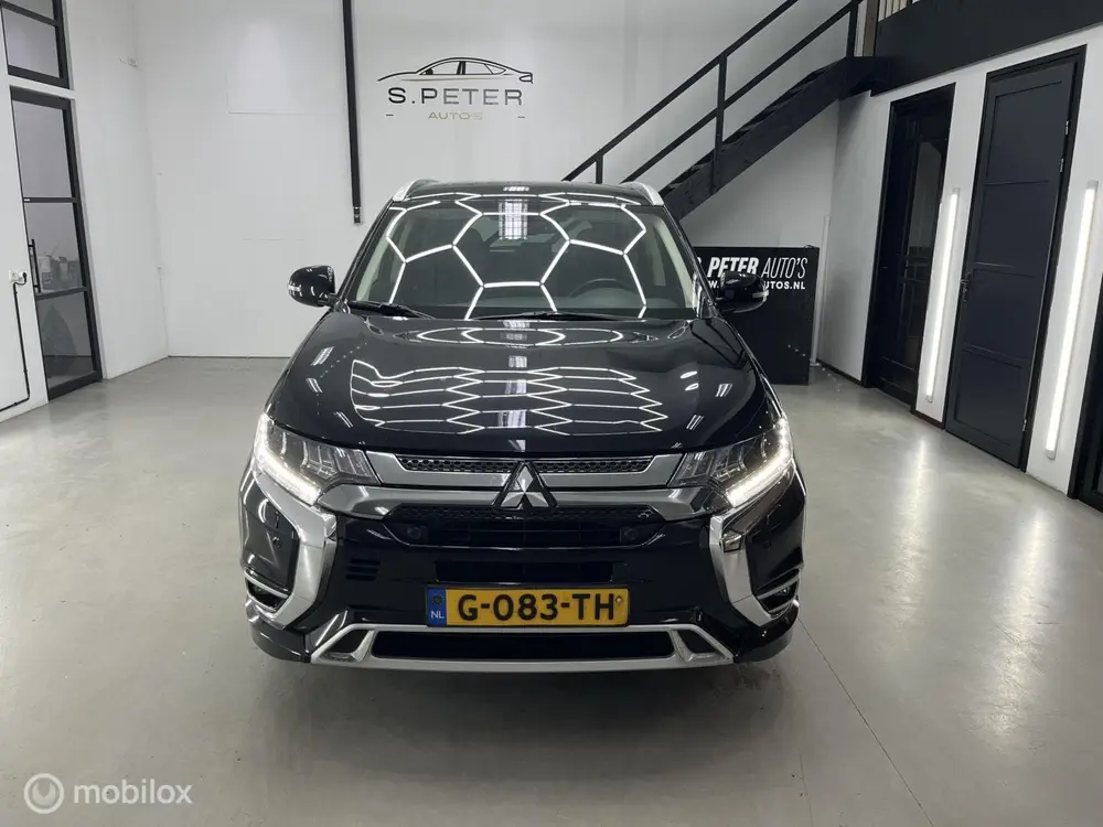 Mitsubishi Outlander 2.4 PHEV Intense S uit 2019, foto 3