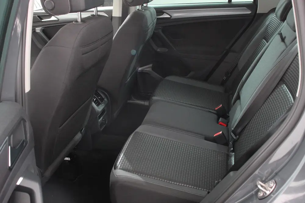Volkswagen Tiguan 1.5 TSI DSG Active Navigatie Climate Contr uit 2022, foto 12