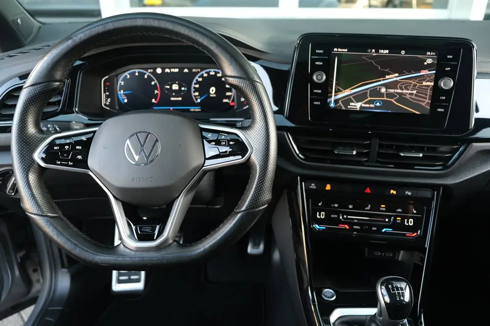 Volkswagen T-Roc 1.5 TSI R-Line Black Pack Pano Navi Acc Led uit 2022, foto 7