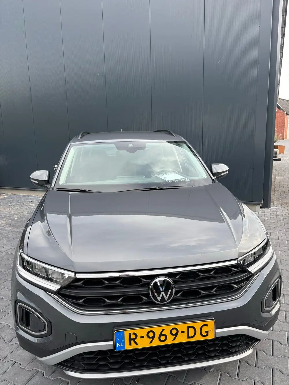 Volkswagen T-Roc 1.0 TSI life business 110pk 2022 Grijs uit 2022, foto 5