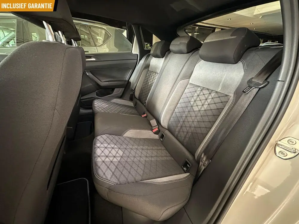 Volkswagen Taigo 1.0 TSI R-Line *AUT*PANO*NAVI*ACC uit 2023, foto 15