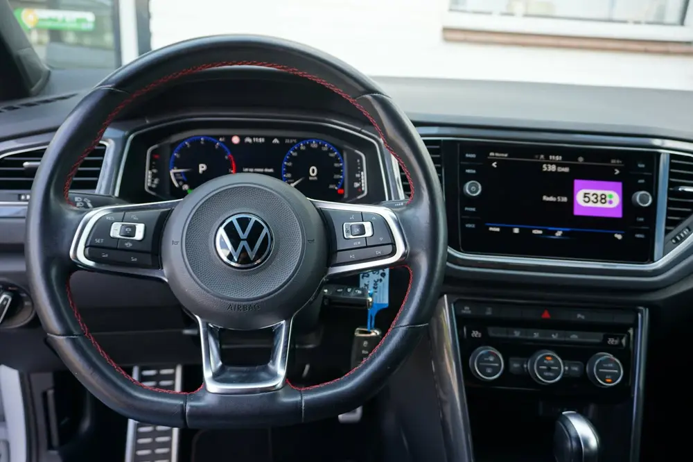 Volkswagen T-Roc 1.5 TSI 150pk R-Line Virtual|LED|Suzuka 19" uit 2021, foto 8