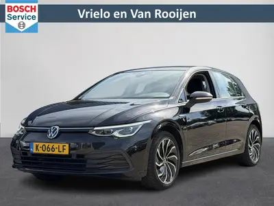 Volkswagen Golf 1.5 TSI Style | Pano | Navi | Winterpakket | uit 2020