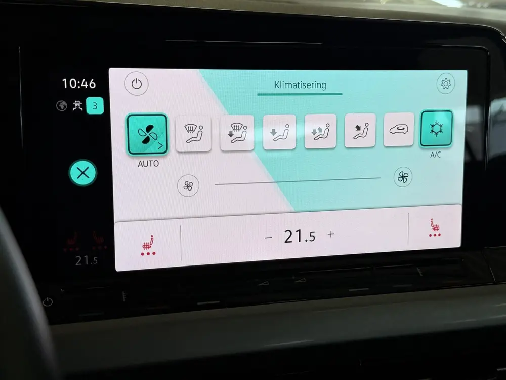 Volkswagen Golf 1.5 TSI Style | Pano | Navi | Winterpakket | uit 2020, foto 19