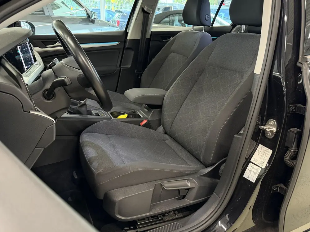 Volkswagen Golf 1.5 TSI Style | Pano | Navi | Winterpakket | uit 2020, foto 8