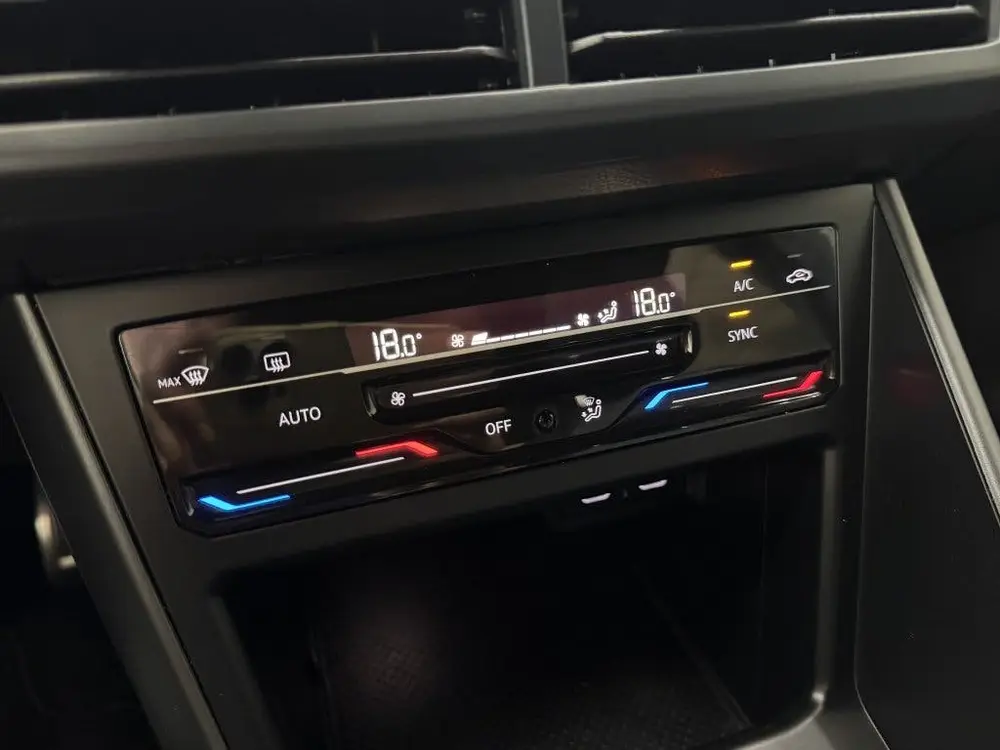 Volkswagen Taigo 1.0 TSI R-Line, Virt Dash, Camera. Cruise uit 2022, foto 14