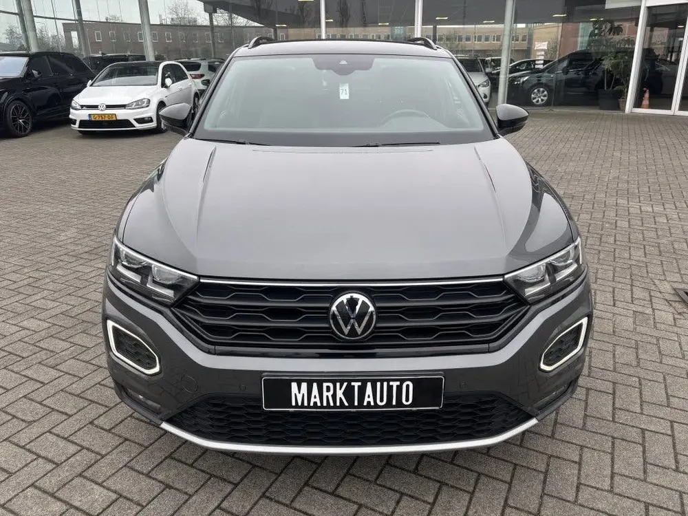 Volkswagen T-Roc Sport R-Line Black Style Carplay Cruise Sto uit 2021, foto 6
