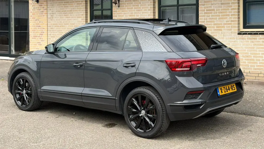 Volkswagen T-Roc 1.5 TSI DSG Sport R|PANO |CARPLAY|BEATS uit 2020, foto 4