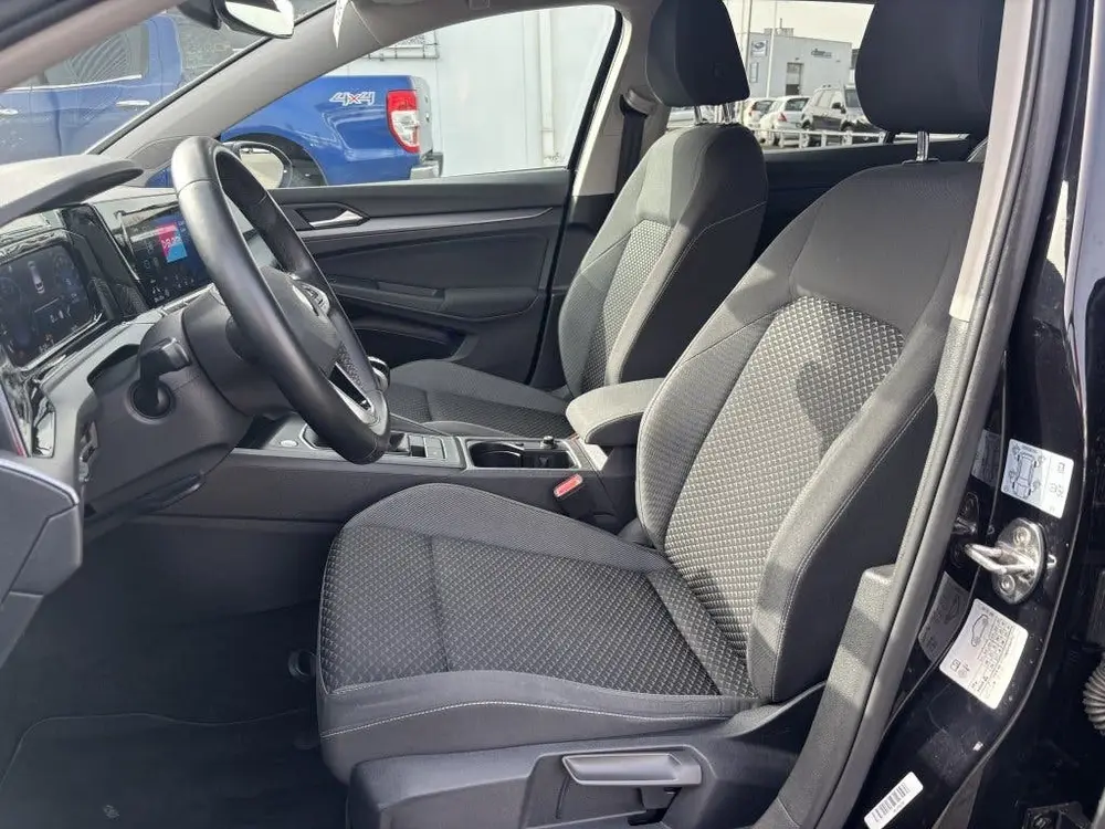 Volkswagen Golf VIII 1.5 Tsi ACT Active Carplay Cruise Led S uit 2021, foto 2