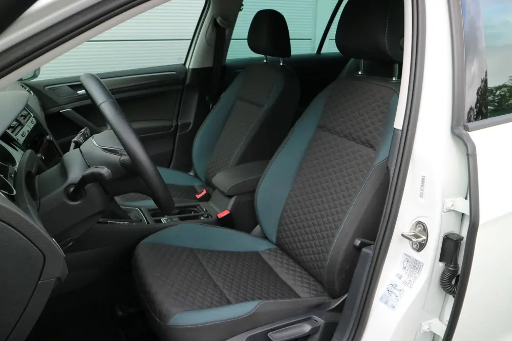 Volkswagen Golf Variant 1.0 TSi Highline (115pk) Navi | Crui uit 2020, foto 3