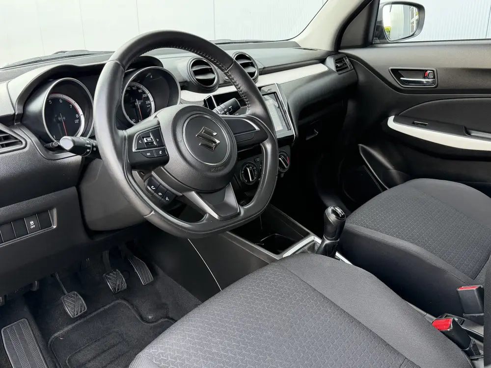 Suzuki Swift 1.2 Select Camera/Apple Carplay/Stoelverw. uit 2019, foto 6
