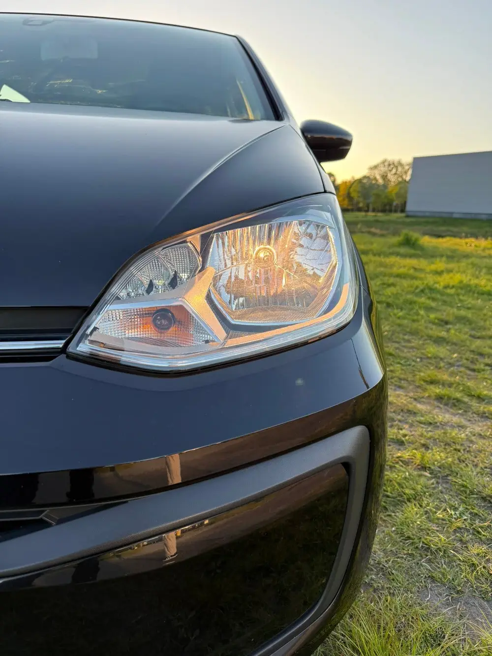 Volkswagen Up! Facelift 1.0 60PK 5D BMT 2019 Zwart uit 2019, foto 4
