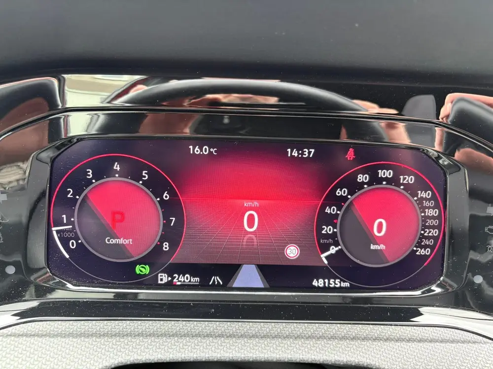 Volkswagen Golf 1.5 Etsi 3x R-line 150pk 7-DSG 2021 Pano uit 2021, foto 19