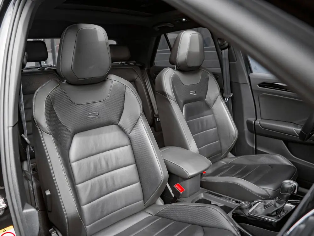 Volkswagen T-Roc 2.0 TSI 4Motion R | PANO | LEDER | CAMERA | uit 2022, foto 6