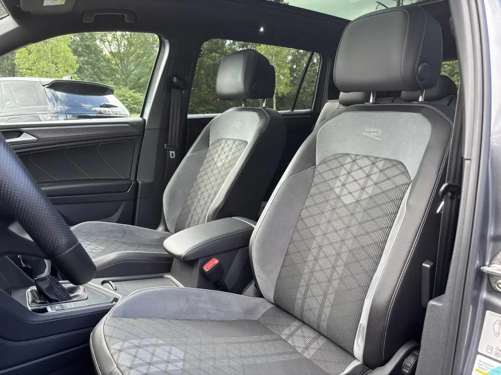Volkswagen Tiguan Allspace 1.5 TSI R-Line Business+ 7p. 150 uit 2023, foto 11