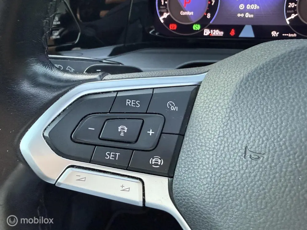 Volkswagen Golf 1.5 eTSI Style Ad Cruise|Navi|Pano|Led EX BP uit 2020, foto 18