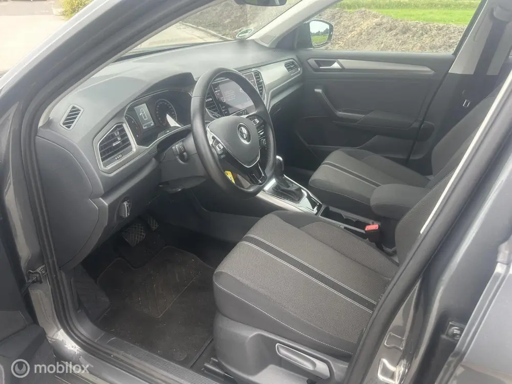 Volkswagen T-Roc 1.5 TSI Style Business uit 2021, foto 8
