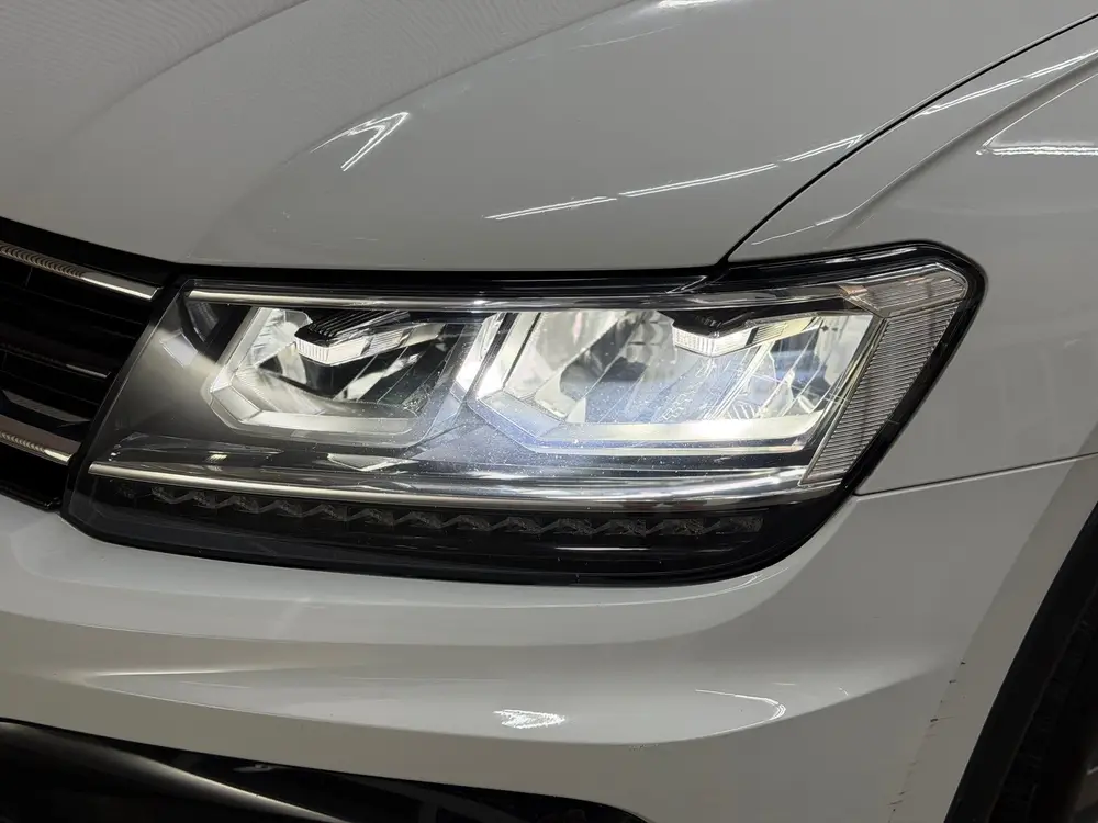 Volkswagen Tiguan 1.5 TSI ACT R-Line 2019 DSG LED VIRTUAL KE uit 2019, foto 3