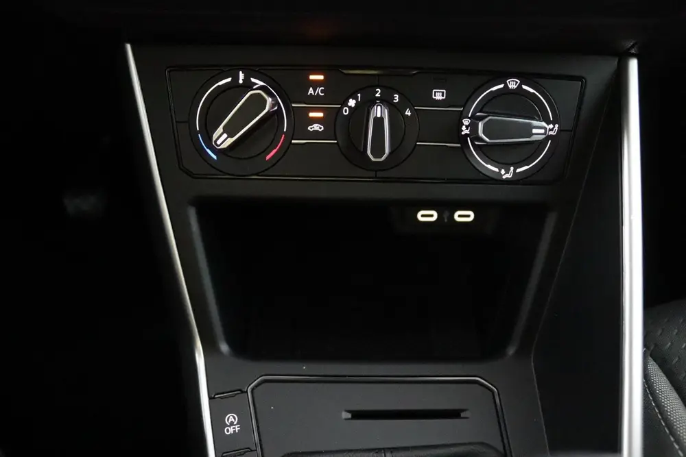Volkswagen Polo 1.0 TSI Life | Apple/Android | Navi | uit 2023, foto 11