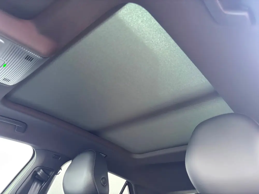 Volkswagen T-Roc 1.5 eTsi (150 pk) R-Line automaat - panoram uit 2026, foto 17