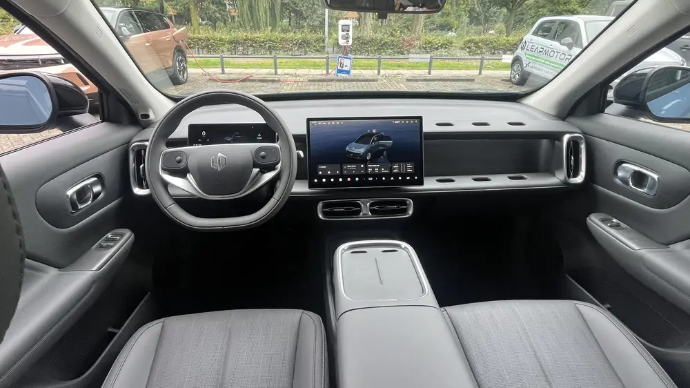 Leapmotor B10 Design ProMax 67.1 kWh uit 2025, foto 15