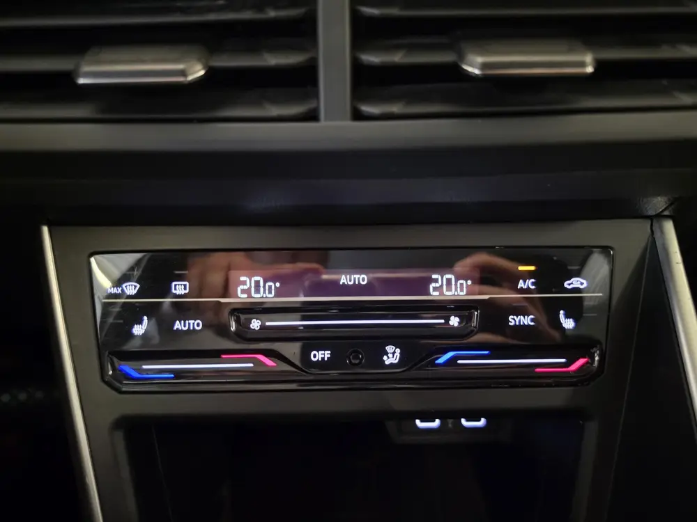 Volkswagen Polo 1.0 TSI Life Business | LED | Navigatie | Cl uit 2023, foto 14
