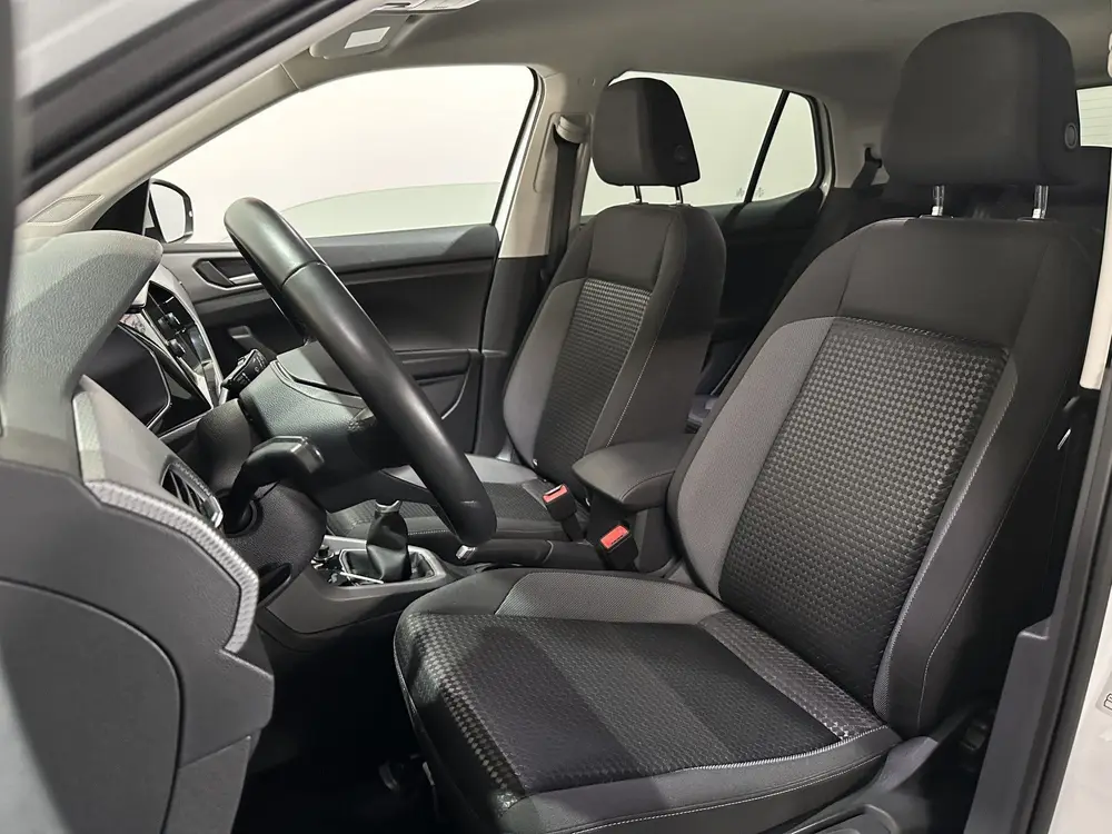 Volkswagen T-Cross 1.0 TSI Active - Carplay / PDC / Stoelver uit 2022, foto 10