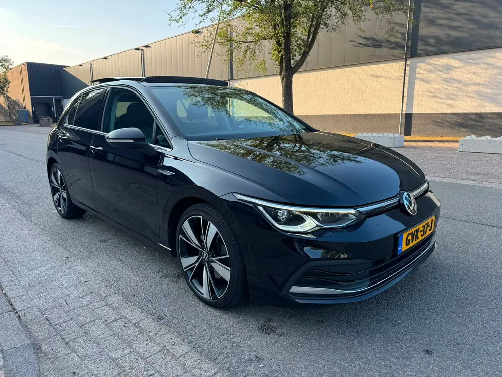 Volkswagen Golf 1.5 Etsi 150pk 7-DSG 2020 Zwart uit 2020, foto 6