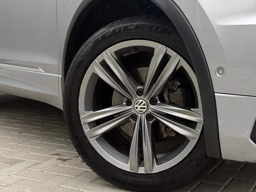 Volkswagen Tiguan Allspace 2.0 TDI R-Line 7p. PANO 360 Xenon uit 2020, foto 5