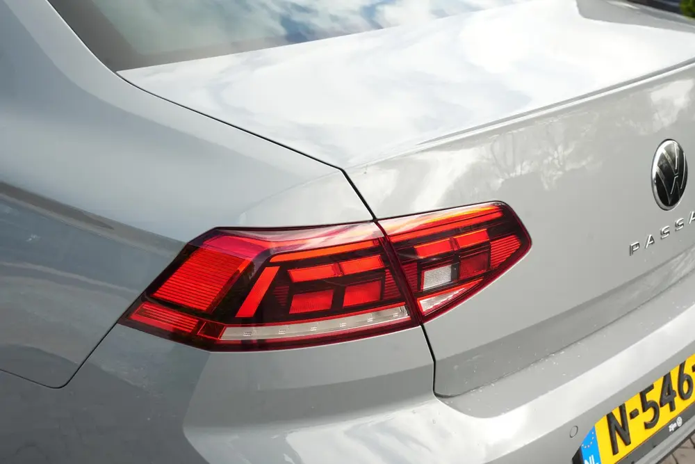 Volkswagen Passat 1.5 TSI Business Automaat Pano Dak trekhaa uit 2022, foto 19